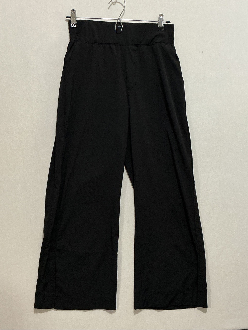Old Navy Black Wide-Leg Pull-On Pants